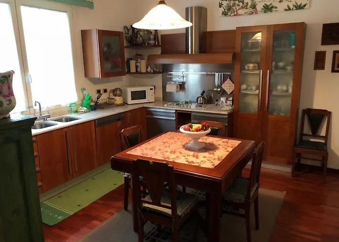 Casa Di Anna Ραβένα